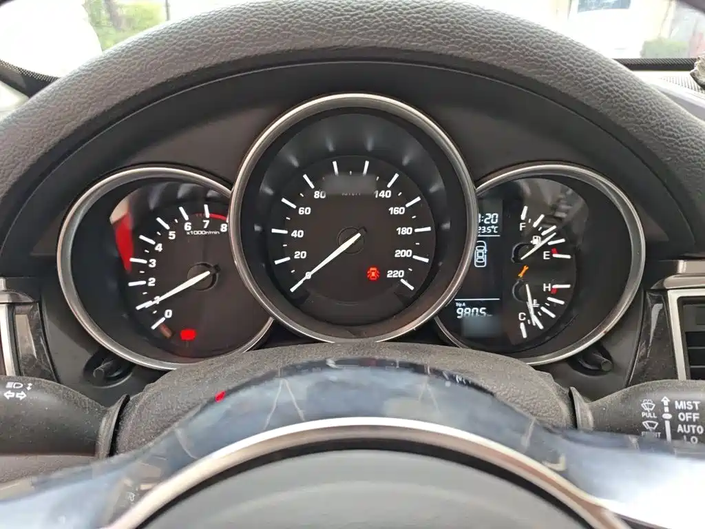 Zotye SR9 2017 2.0T Manual Ultimate Heart Edition купить на сайте DeffCars