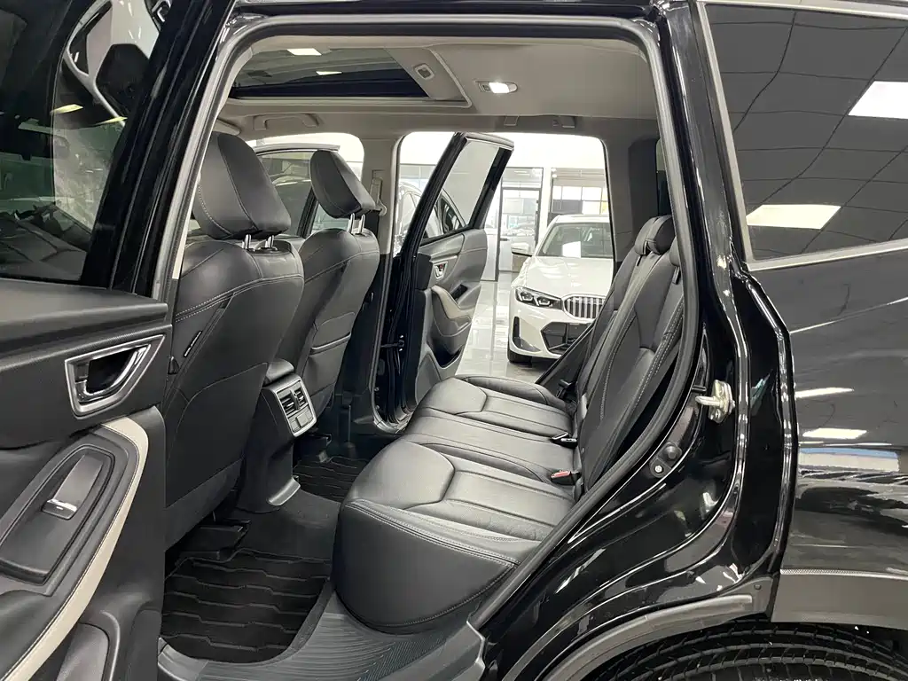 Forester 2022 2.0i AWD Deluxe Edition EyeSight купить на сайте DeffCars