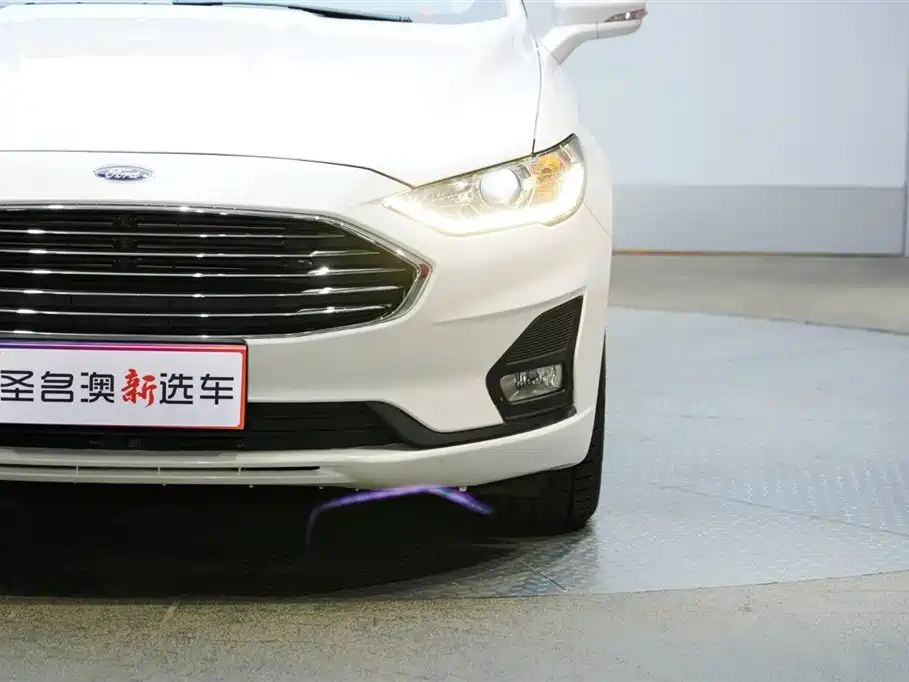 Mondeo 2020 EcoBoost 180 Fashion Model купить на сайте DeffCars