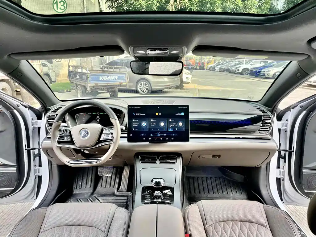 Han 2020 EV ultra-long range luxury version купить на сайте DeffCars