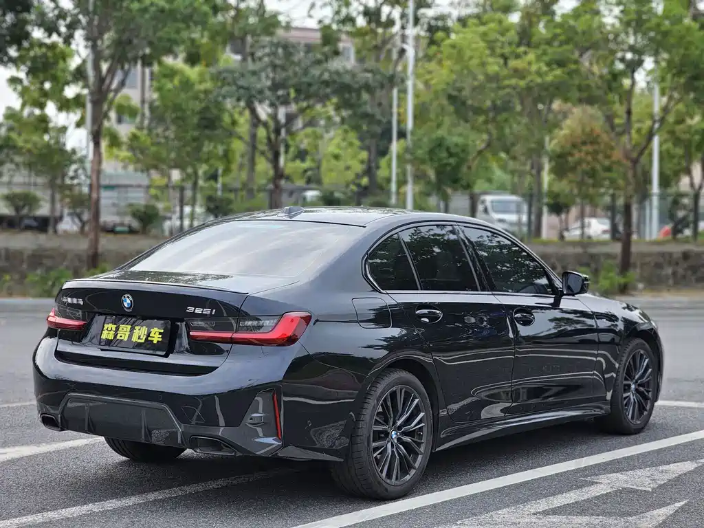 BMW 3 Series 2023 325i M Sports Night Package купить на сайте DeffCars