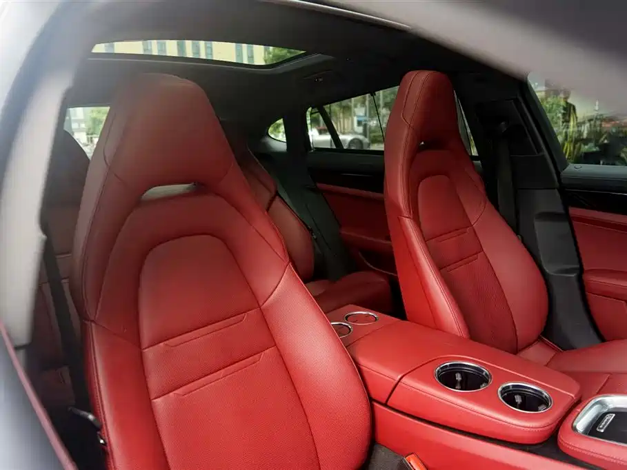 Panamera 2023 Panamera Executive Extended Edition 2.9T купить на сайте DeffCars