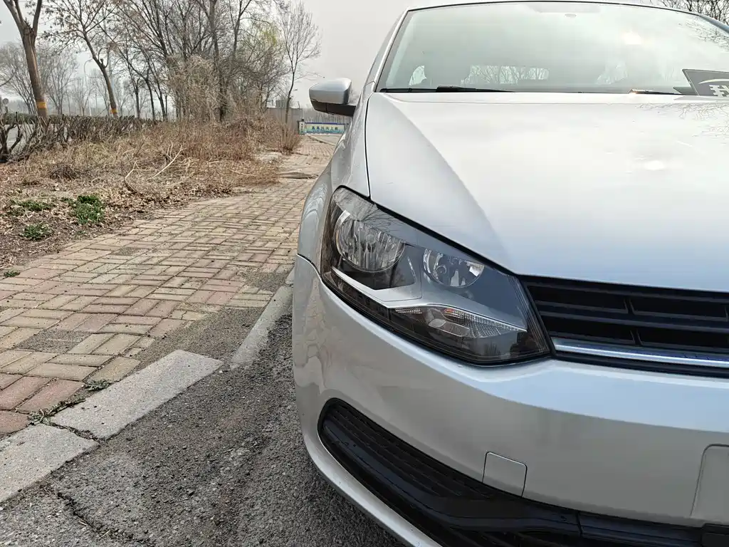 Polo 2016 1.4L automatic fashion model купить на сайте DeffCars