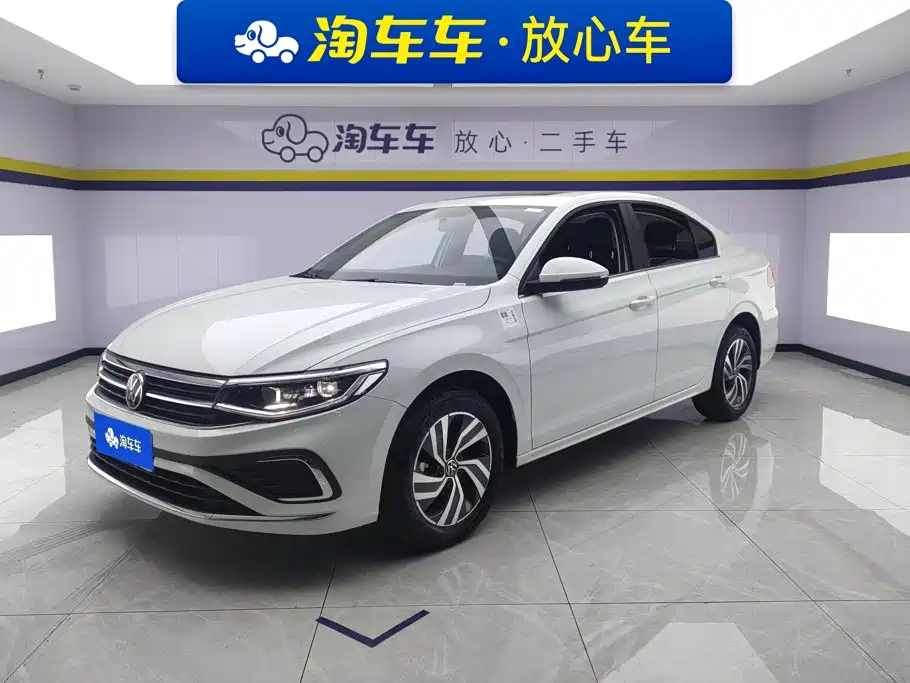 Bora 2025 200TSI DSG Yue Xing Navigation Edition купить на сайте DeffCars