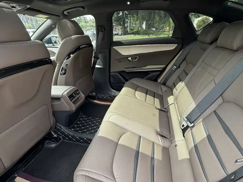 Han 2020 DM four-wheel drive performance version luxury model купить на сайте DeffCars