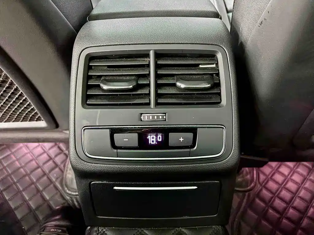 Audi A4L 2020 40 TFSI luxury and dynamic model купить на сайте DeffCars