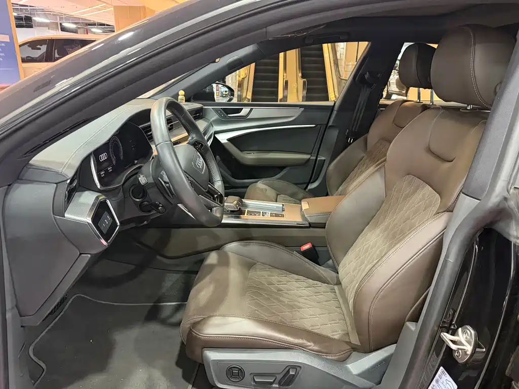 Audi A7L 2022 45 TFSI quattro S-line Wind Rider купить на сайте DeffCars