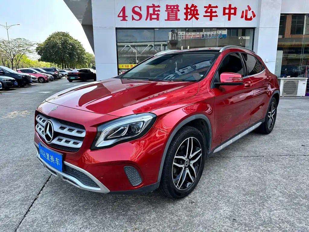 Mercedes-Benz GLA 2018 GLA 200 Fashion Model купить на сайте DeffCars
