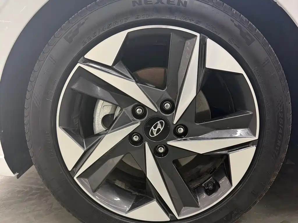 Elantra 2021 1.5L CVT GLX Elite Edition купить на сайте DeffCars