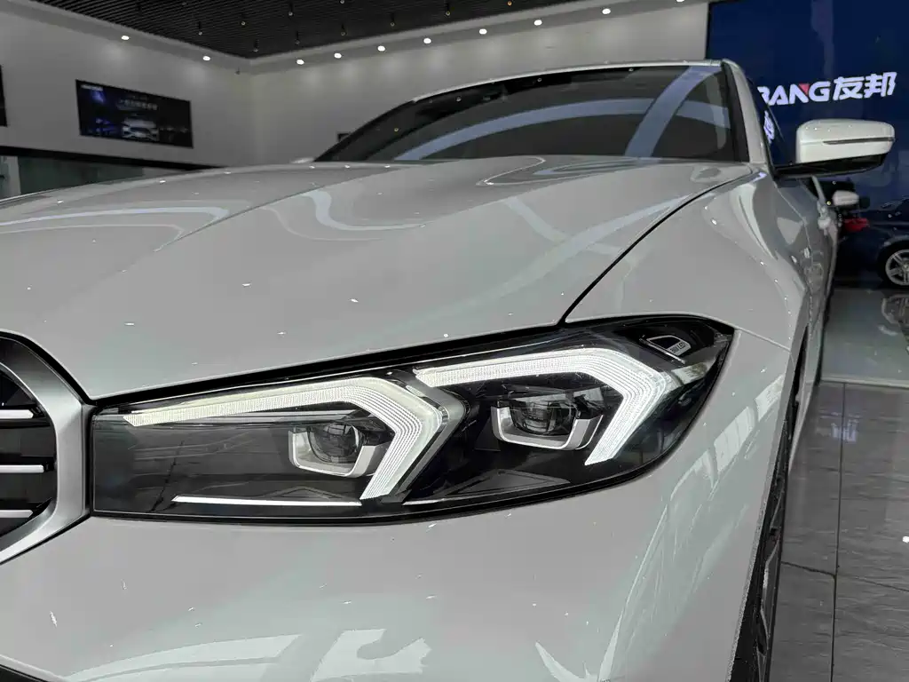 BMW 3 Series 2024 325Li M Sports Package купить на сайте DeffCars
