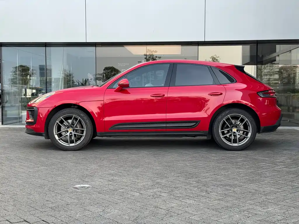 Macan 2022 Macan 2.0T купить на сайте DeffCars