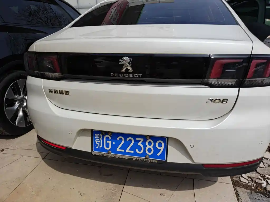 Peugeot 308 2016 1.6L automatic luxury version купить на сайте DeffCars