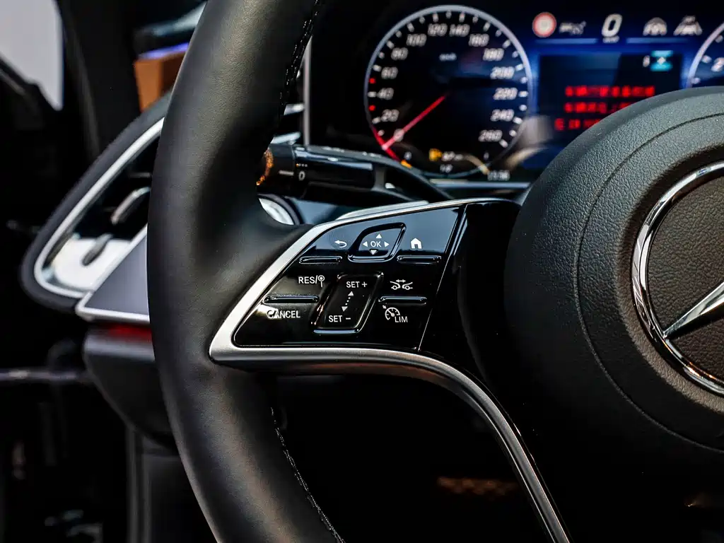 Mercedes-Benz E-Class 2025 facelift E 300 L luxury model купить на сайте DeffCars