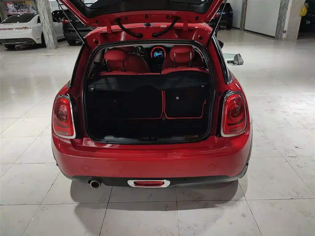 MINI 2019 1.5T ONE PLUS купить на сайте DeffCars