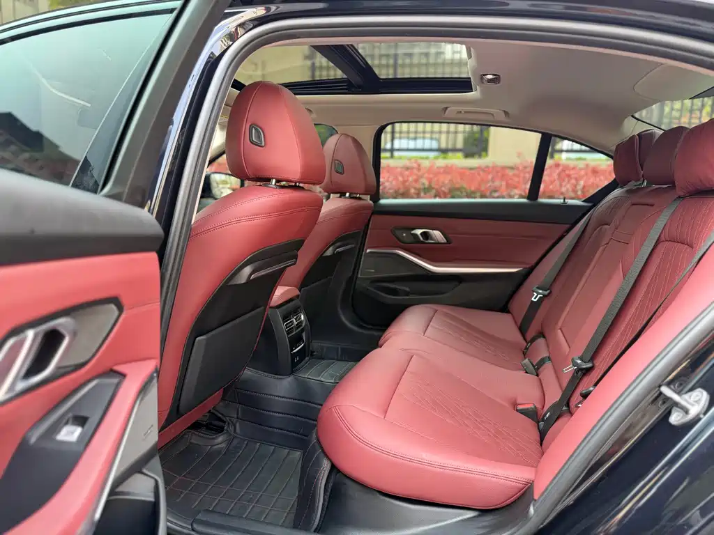BMW 3 Series 2022 facelift 325Li M Sports Night Package купить на сайте DeffCars