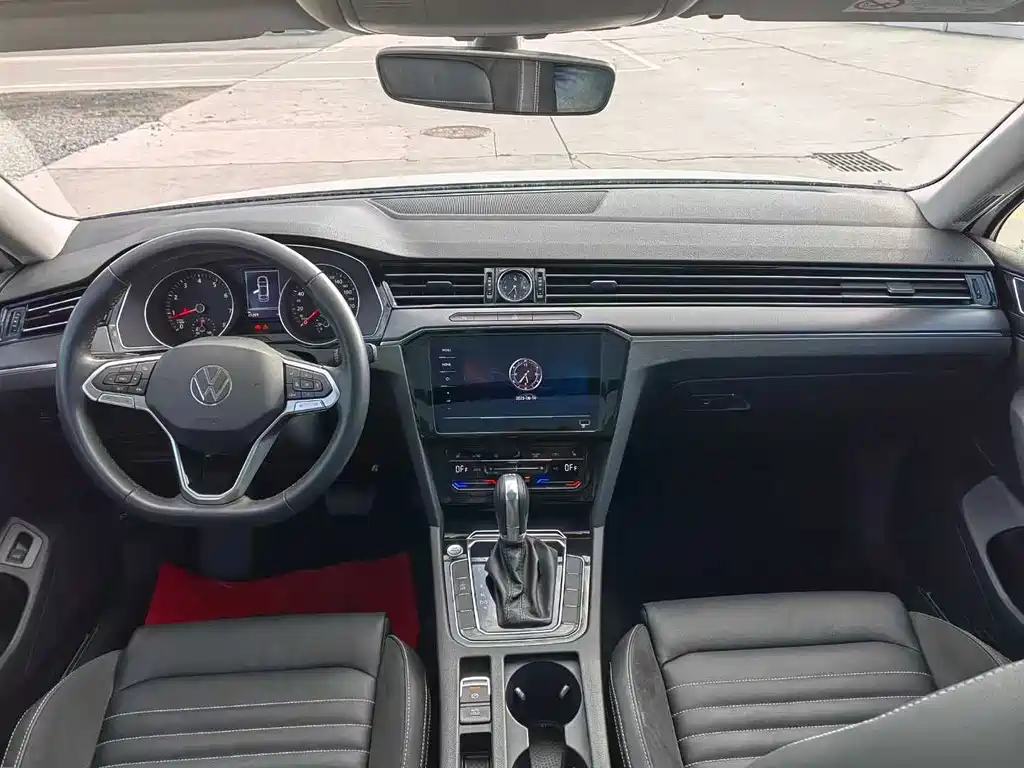 Magotan 2020 330TSI DSG leading model купить на сайте DeffCars