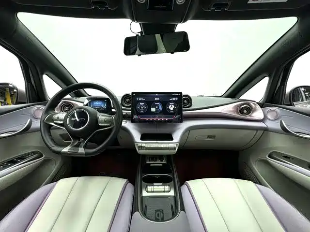 Dolphin 2021 405km fashion version купить на сайте DeffCars