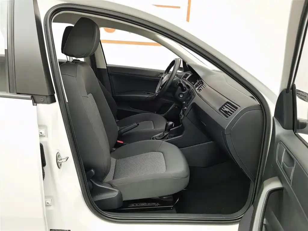 Santana 2021 1.5L automatic fashion version купить на сайте DeffCars