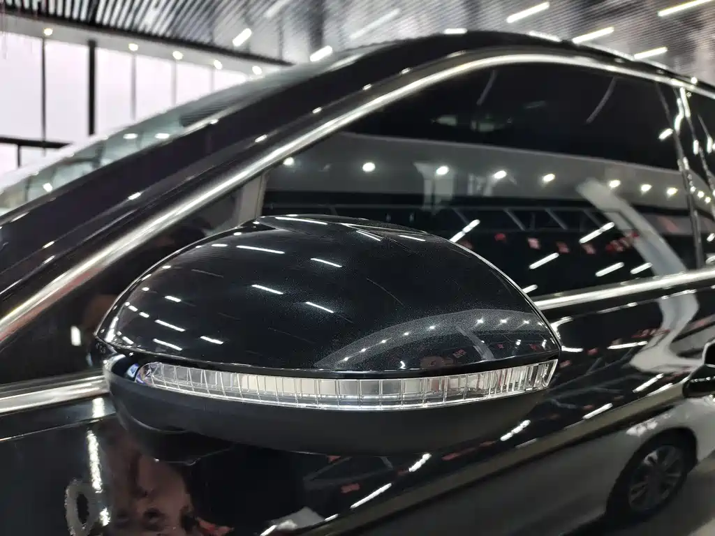 Magotan 2023 2 million commemorative edition 330TSI DSG leading model купить на сайте DeffCars