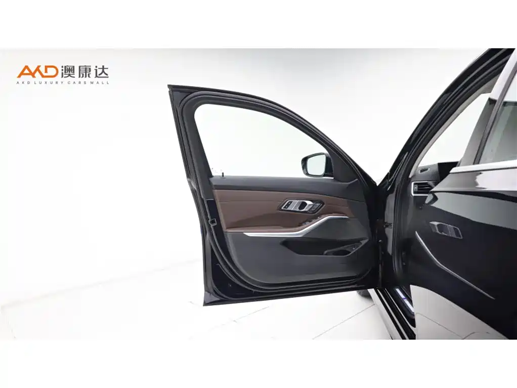 BMW 325Li/2.0T/23 models/M Sports Package купить на сайте DeffCars