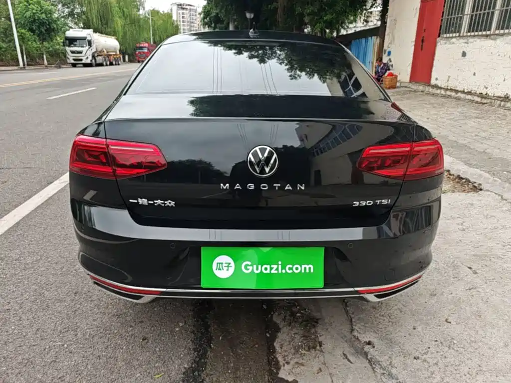 MAGOTAN 2020 330TSI DSG leading model купить на сайте DeffCars