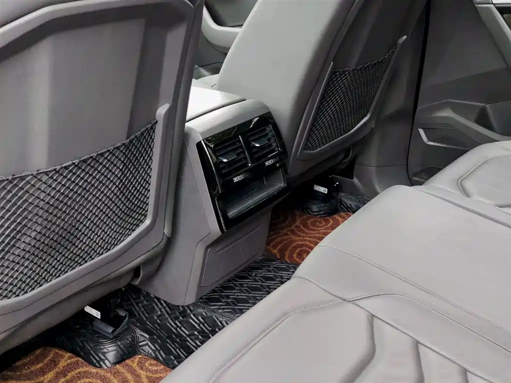 Touareg 2021 3.0TSI Ruixiang Edition Classic Sports Package купить на сайте DeffCars