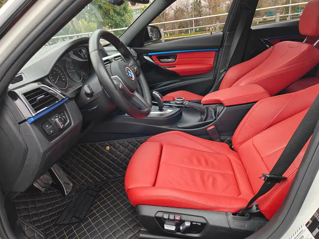 BMW 3 Series 2019 320i M Sports Package купить на сайте DeffCars