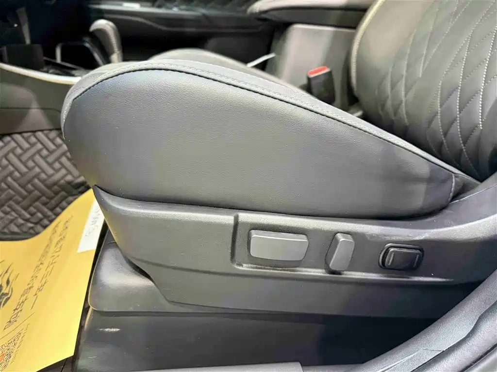 Outlander 2021 2.0L 2WD Enjoy Edition 5 seats купить на сайте DeffCars