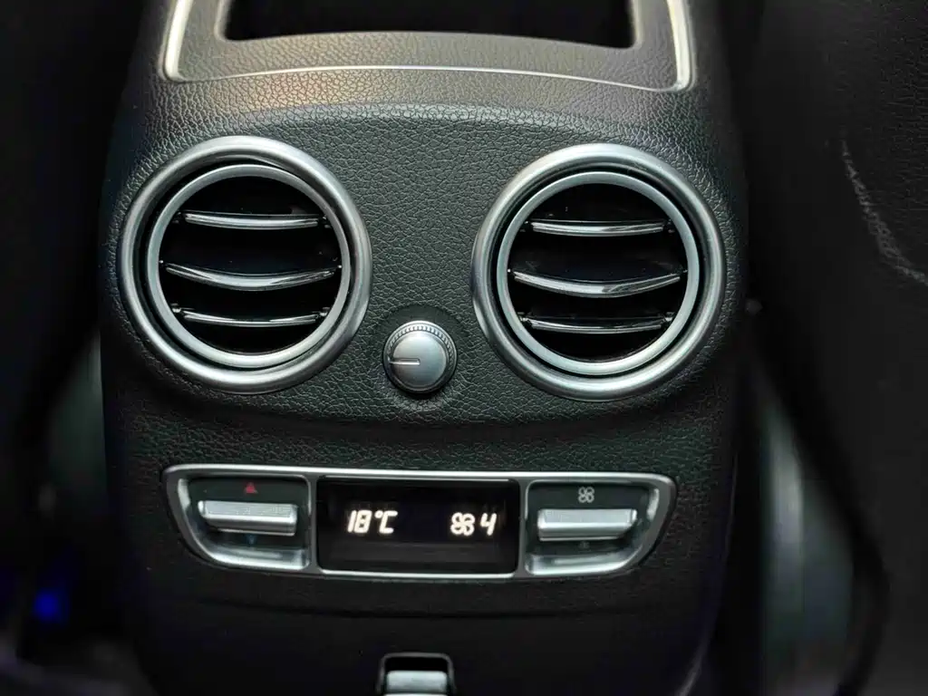 Mercedes-Benz GLC 2022 facelift GLC 300 L 4MATIC luxury model купить на сайте DeffCars