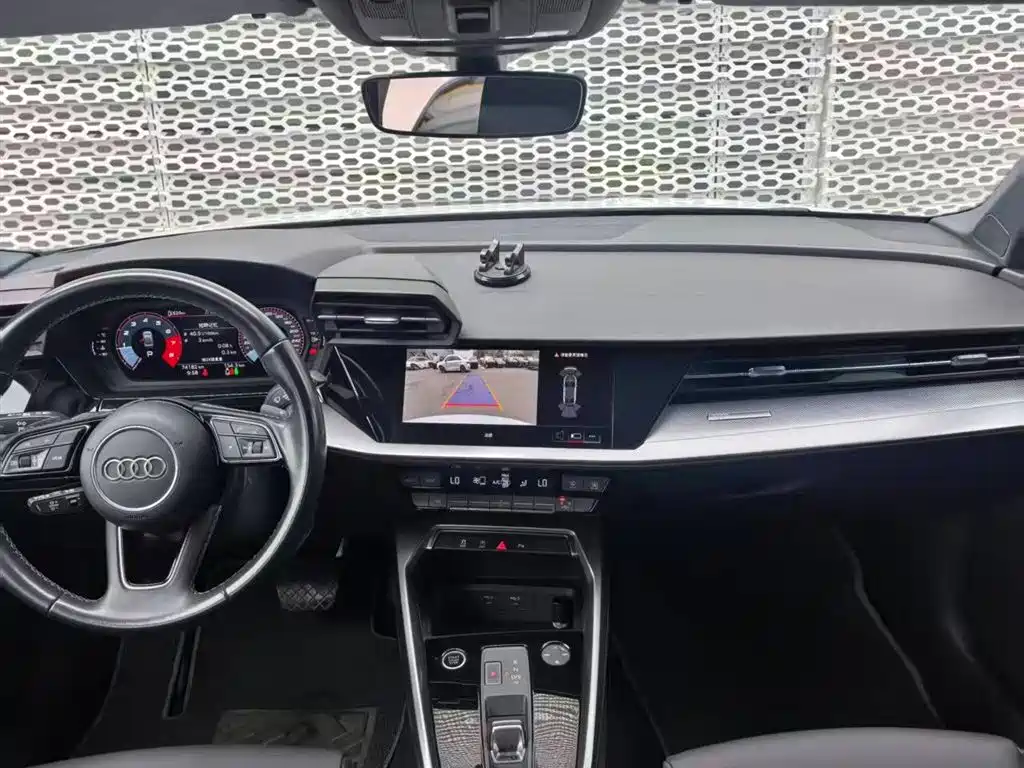 Audi A3 2024 A3L Limousine 35 TFSI Fashionable and Sporty купить на сайте DeffCars