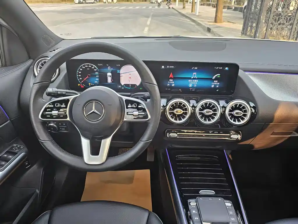 Mercedes-Benz GLA 2020 GLA 200 купить на сайте DeffCars