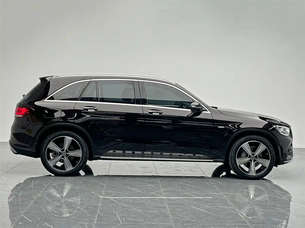 Mercedes-Benz GLC 2022 facelift GLC 300 L 4MATIC Dynamic Edition купить на сайте DeffCars