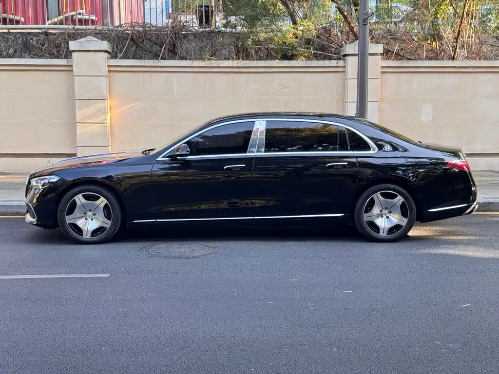 Maybach S-Class 2023 S 480 4MATIC купить на сайте DeffCars