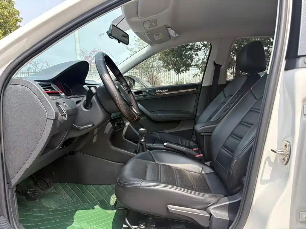 Santana 2019 1.5L Manual Fashion Edition National V купить на сайте DeffCars