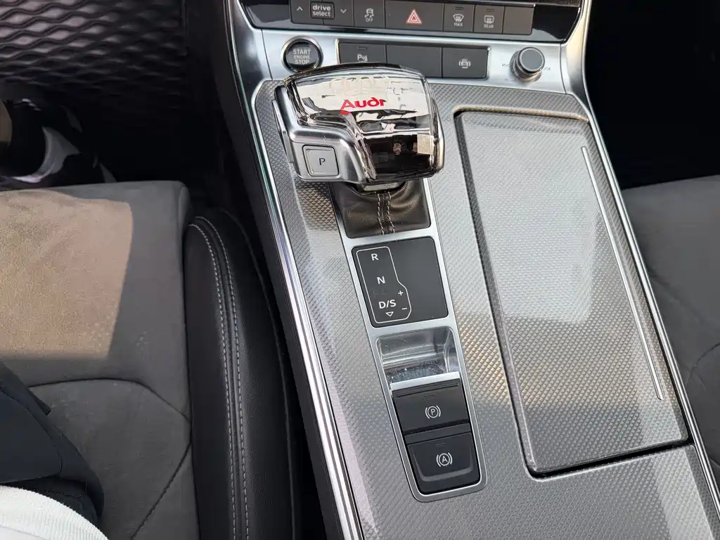 Audi A6L 2022 45 TFSI Premium Dynamic Model купить на сайте DeffCars