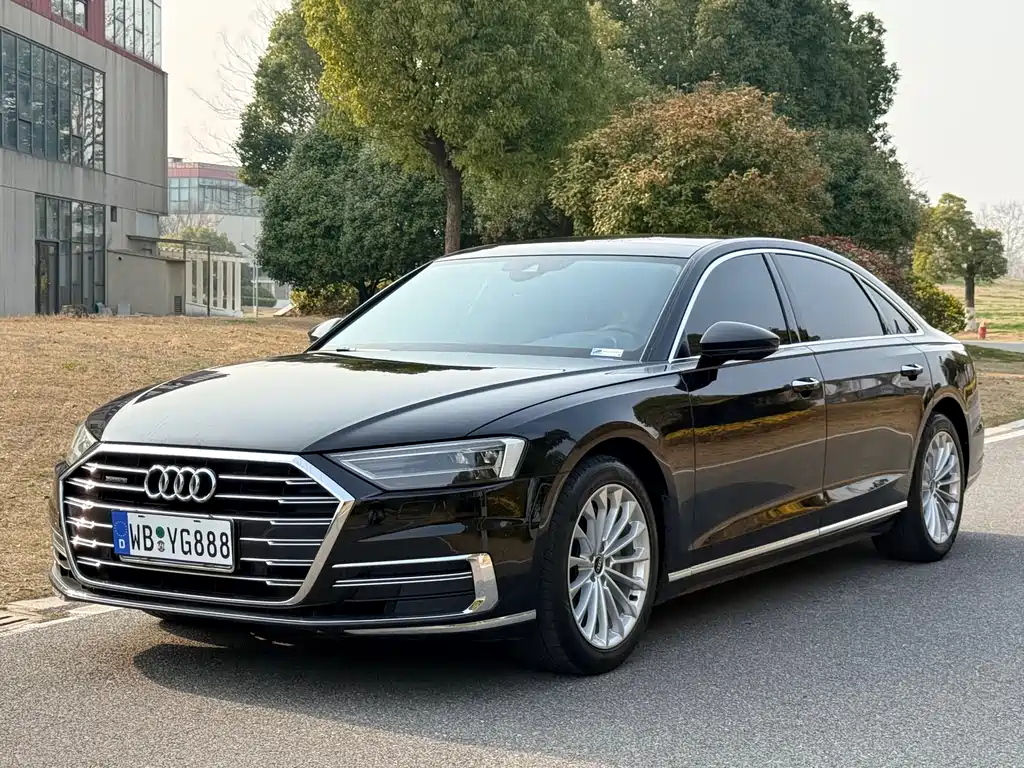 Audi A8 2022 A8L 50 TFSI quattro Comfort Collection Edition купить на сайте DeffCars