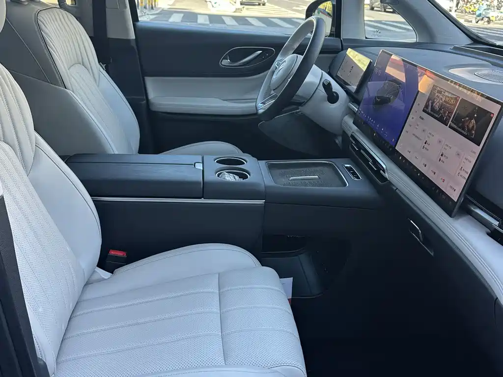 Lantu Dreamer 2025 PHEV four-wheel drive flagship Kunpeng version купить на сайте DeffCars
