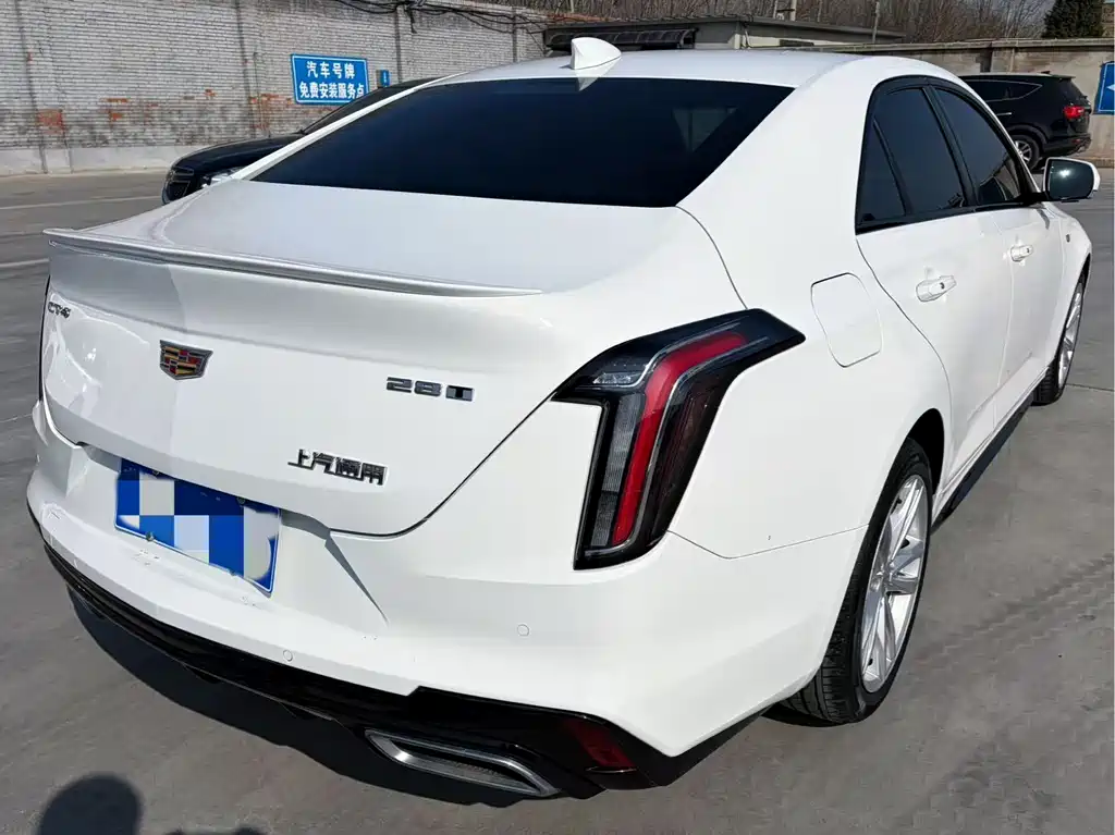 Cadillac CT4 2021 28T Fashion Model купить на сайте DeffCars