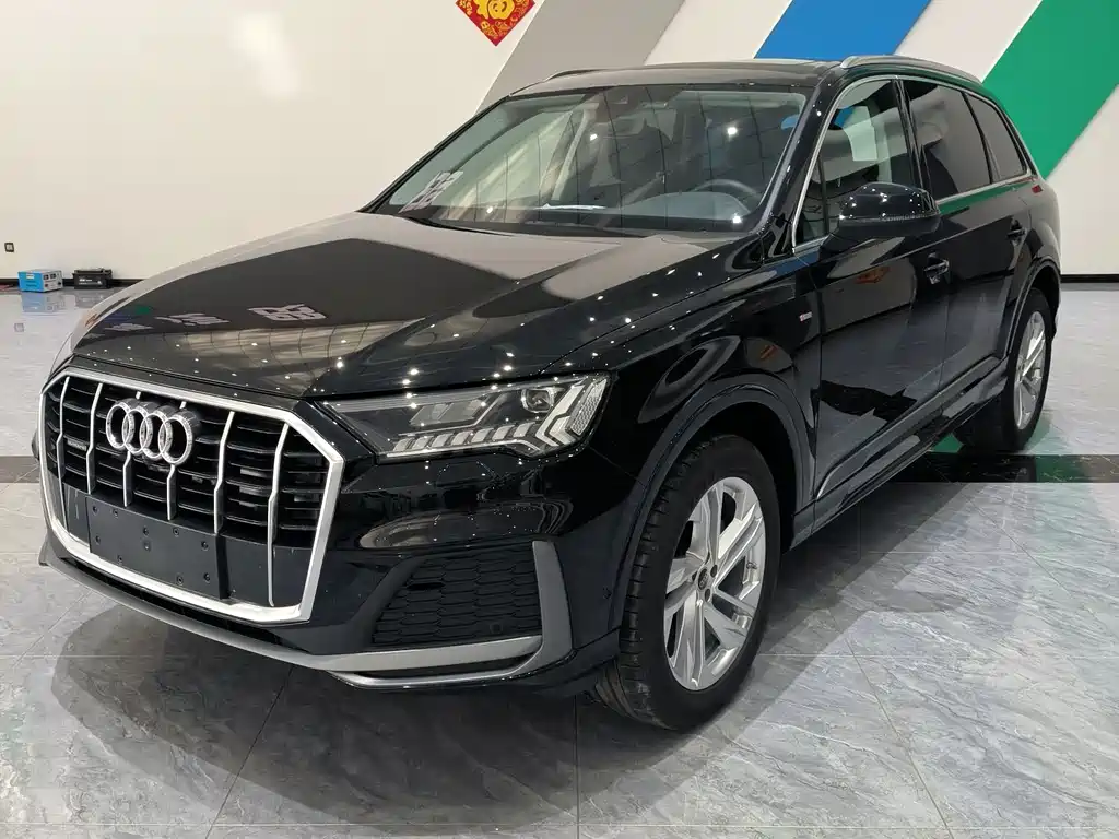 Audi Q7 2023 45 TFSI quattro S line sports купить на сайте DeffCars