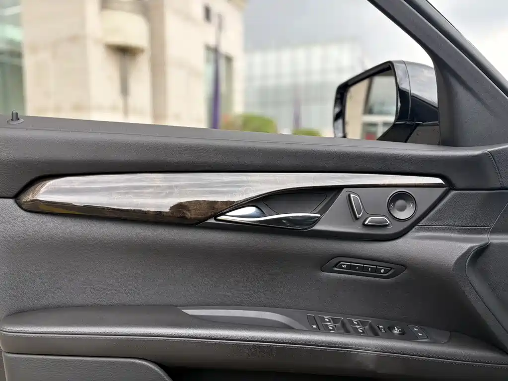 Cadillac CT6 2022 28T luxury model купить на сайте DeffCars