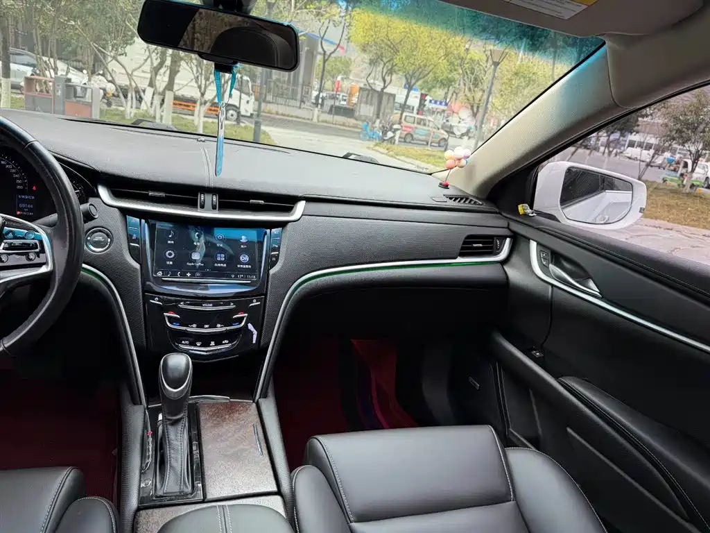 Cadillac XTS 2018 28T Elite купить на сайте DeffCars