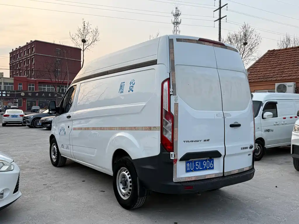 Transit 2017 2.0T diesel multi-functional commercial vehicle center axle top national V купить на сайте DeffCars