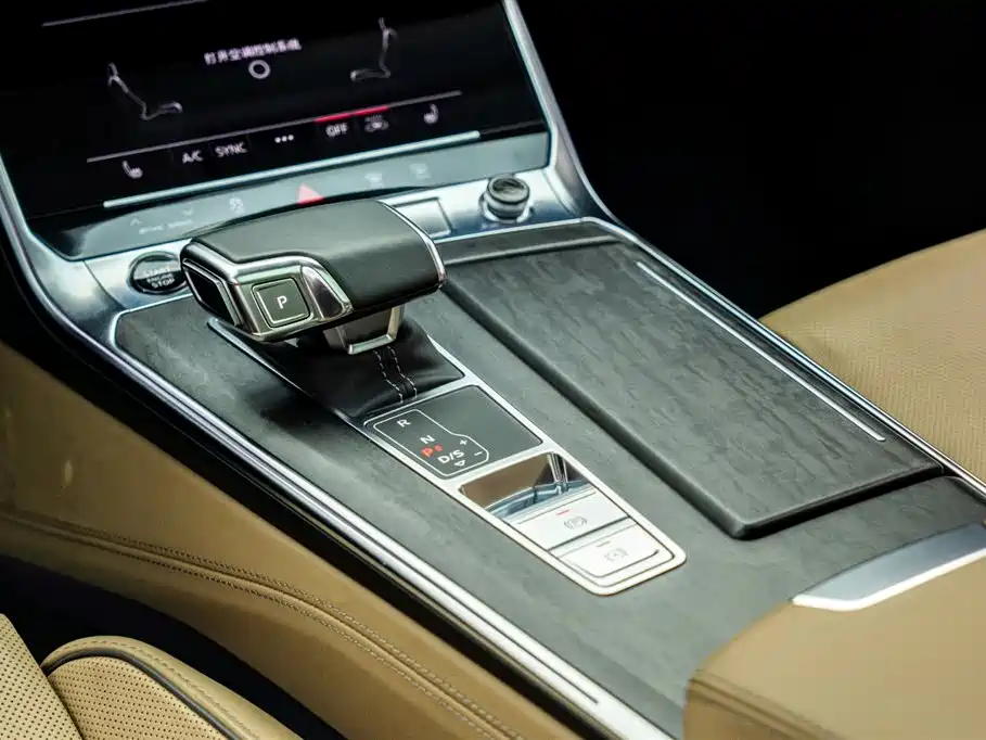 Audi A6L 2022 55 TFSI quattro exclusive and elegant model купить на сайте DeffCars
