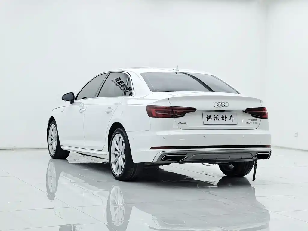 Audi A4L 2019 40 TFSI Fashion Type National V купить на сайте DeffCars