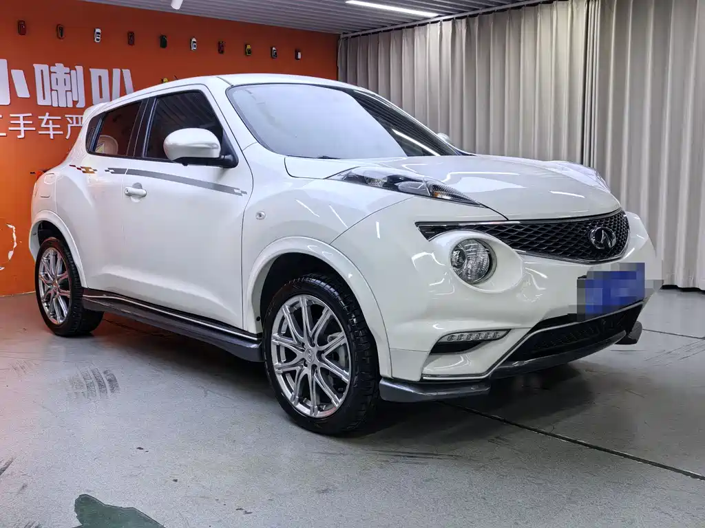 Infiniti ESQ 2014 1.6L Straightforward Edition купить на сайте DeffCars