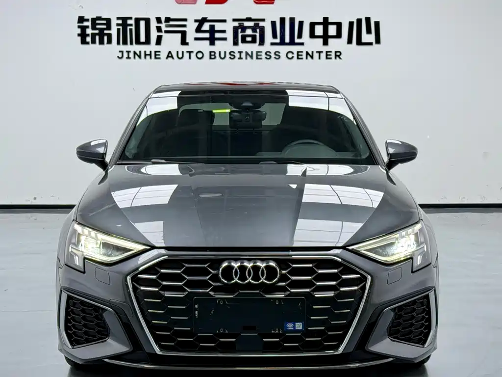 Audi A3 2023 A3L Limousine 35 TFSI Fashionable and Sporty купить на сайте DeffCars