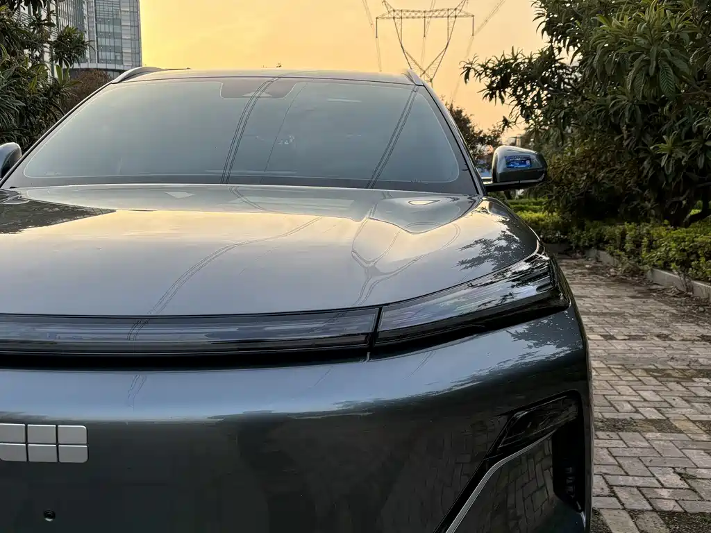 Galaxy Starship 7 2025 120km Discovery+ Edition купить на сайте DeffCars
