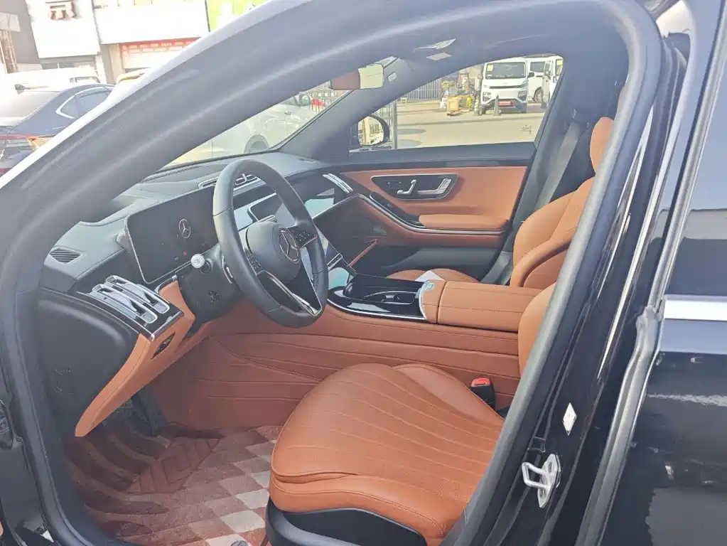 Mercedes-Benz S-Class 2024 S 400 L Luxury Model купить на сайте DeffCars