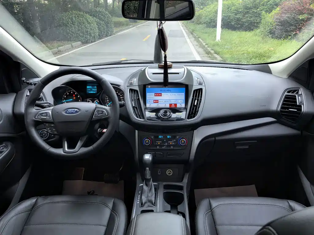 Kuga 2017 EcoBoost 180 two-wheel drive Tiger Leap model купить на сайте DeffCars
