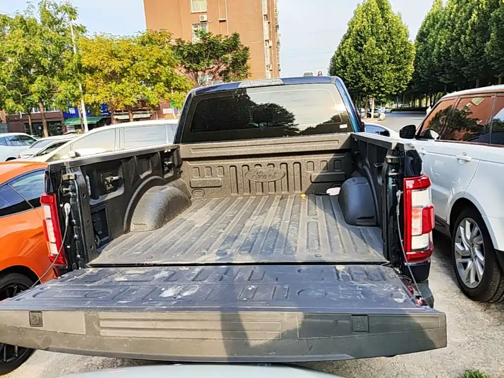 Ford F-150 Raptor 2023 3.5T Raptor купить на сайте DeffCars